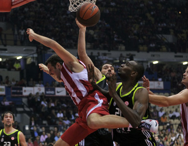 徐正源痛心中超排名，呼吁拯救中国足球尊严（徐正源痛惜中超战绩，疾呼捍卫中国足球的尊严）