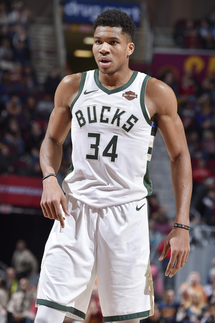 当国脚比进B队简单，皇社C队小将埃洛伊完成古巴国家队首秀（皇社C队小将埃洛伊迎来古巴国家队处子秀：当国脚竟比进B队更容易）